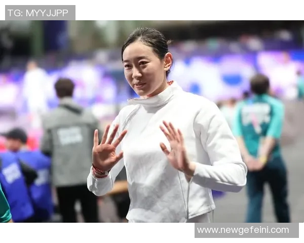 文班赛后第一时间回看录像努力为下场比赛做好充分准备