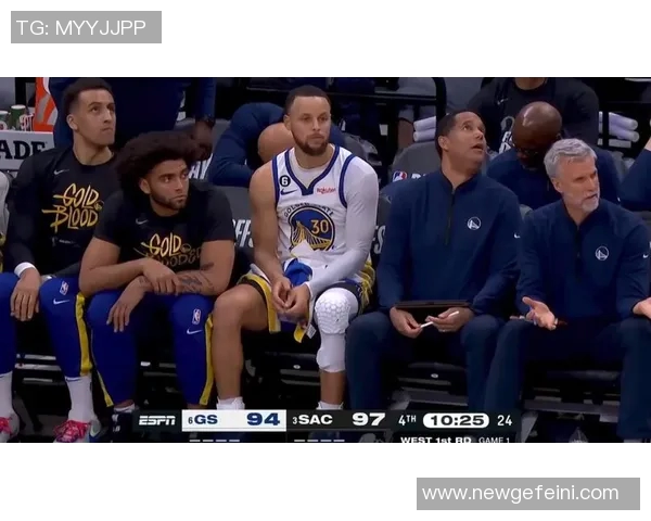 科尔强调稳健与基本功的重要性避免单手传球失误影响比赛表现