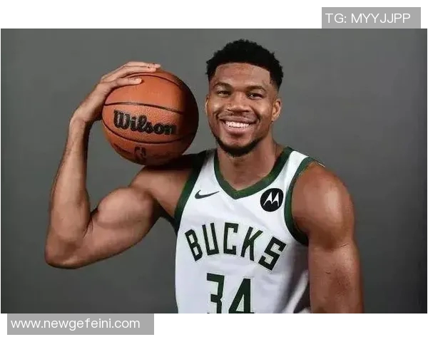 字母哥赛季场均123个两分球的历史意义及三分线前后的影响分析